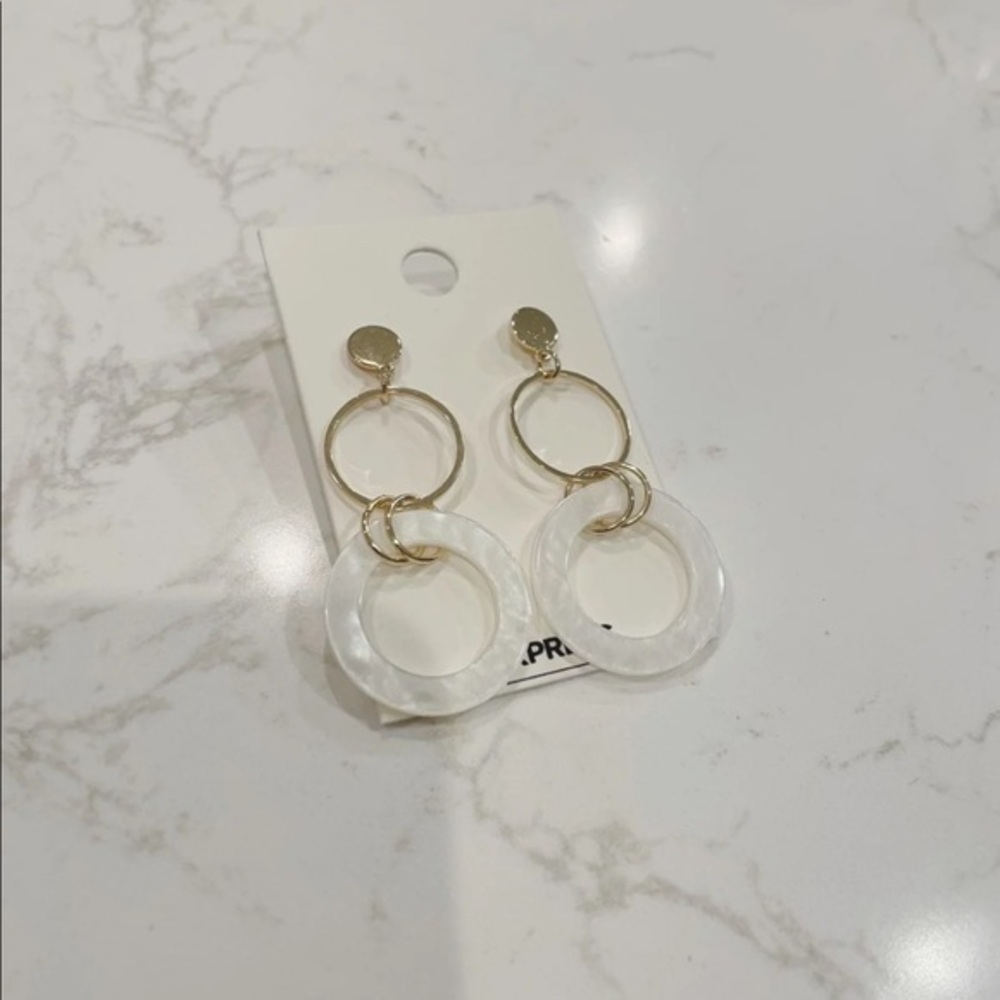 Closet Closing! 🛍️  Offers Welcome! Express Statement Earrings